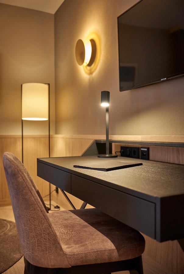 Hotel Zur Waldbahn Цвизель Экстерьер фото