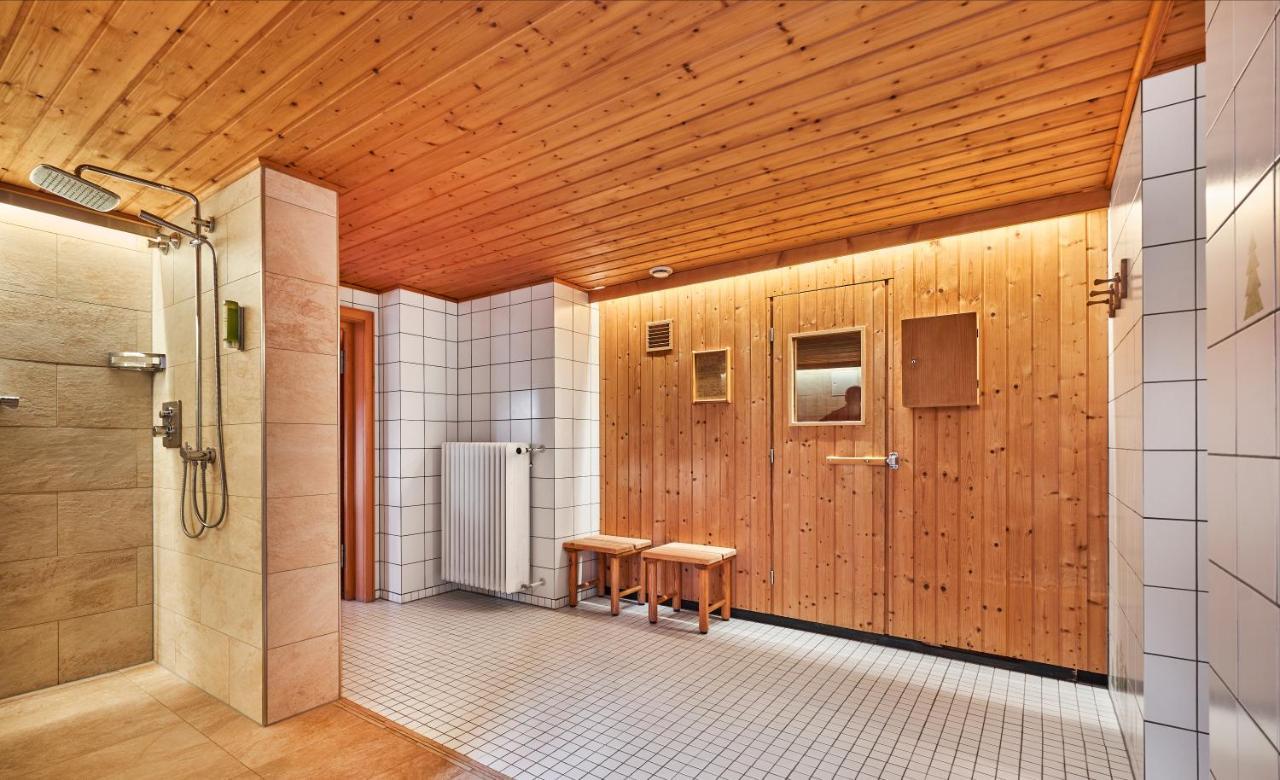 Hotel Zur Waldbahn Цвизель Экстерьер фото