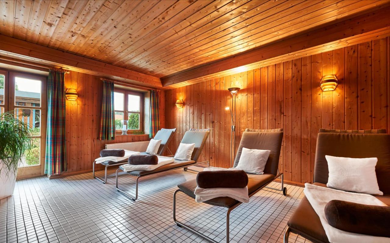 Hotel Zur Waldbahn Цвизель Экстерьер фото