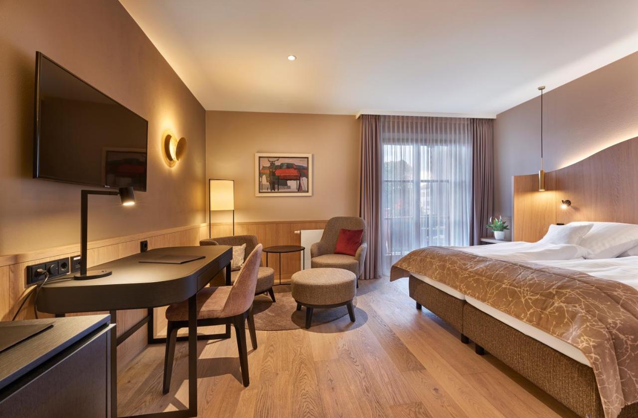 Hotel Zur Waldbahn Цвизель Экстерьер фото
